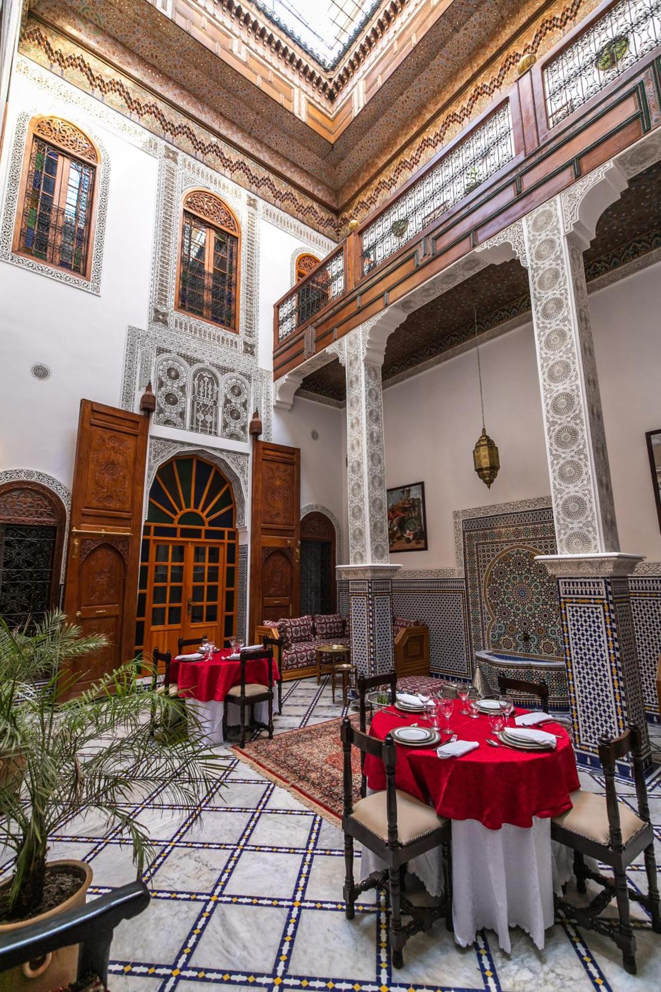 Riad Jamal เฟส ภายนอก รูปภาพ