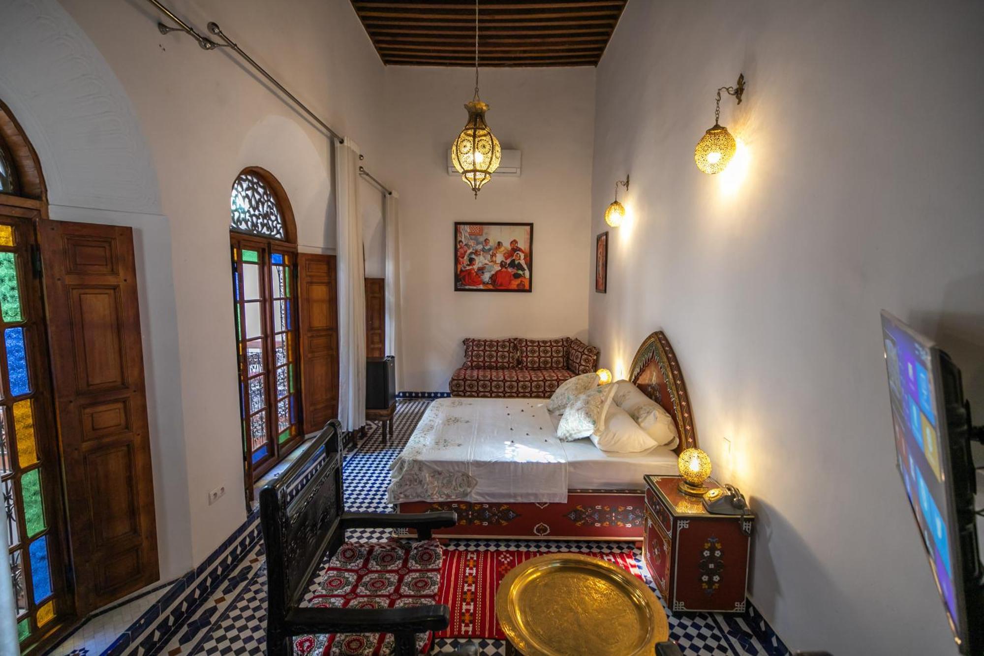 Riad Jamal เฟส ภายนอก รูปภาพ