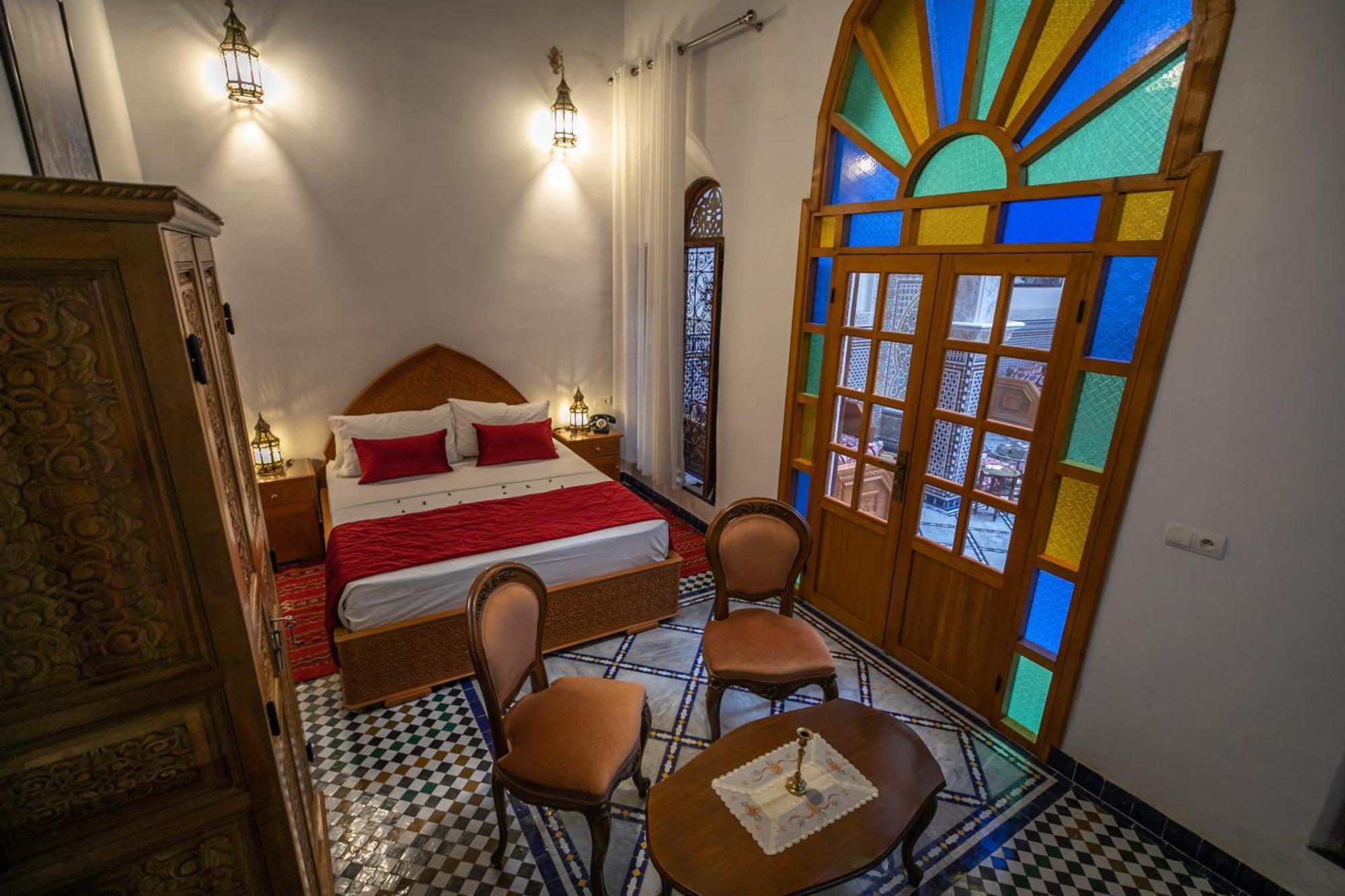 Riad Jamal เฟส ภายนอก รูปภาพ